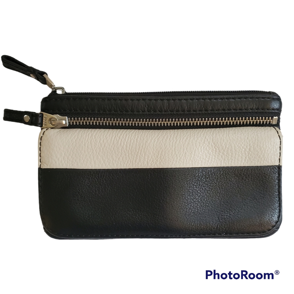 Fossil pebbled leather wallet black white zippered pocket snap closure card slot